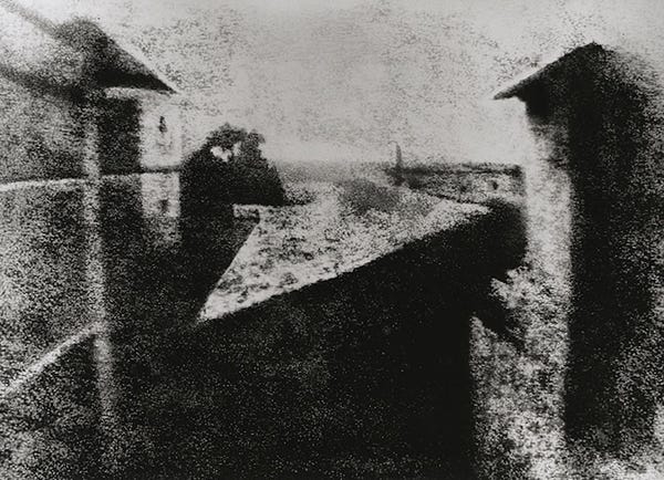 historyPhoto